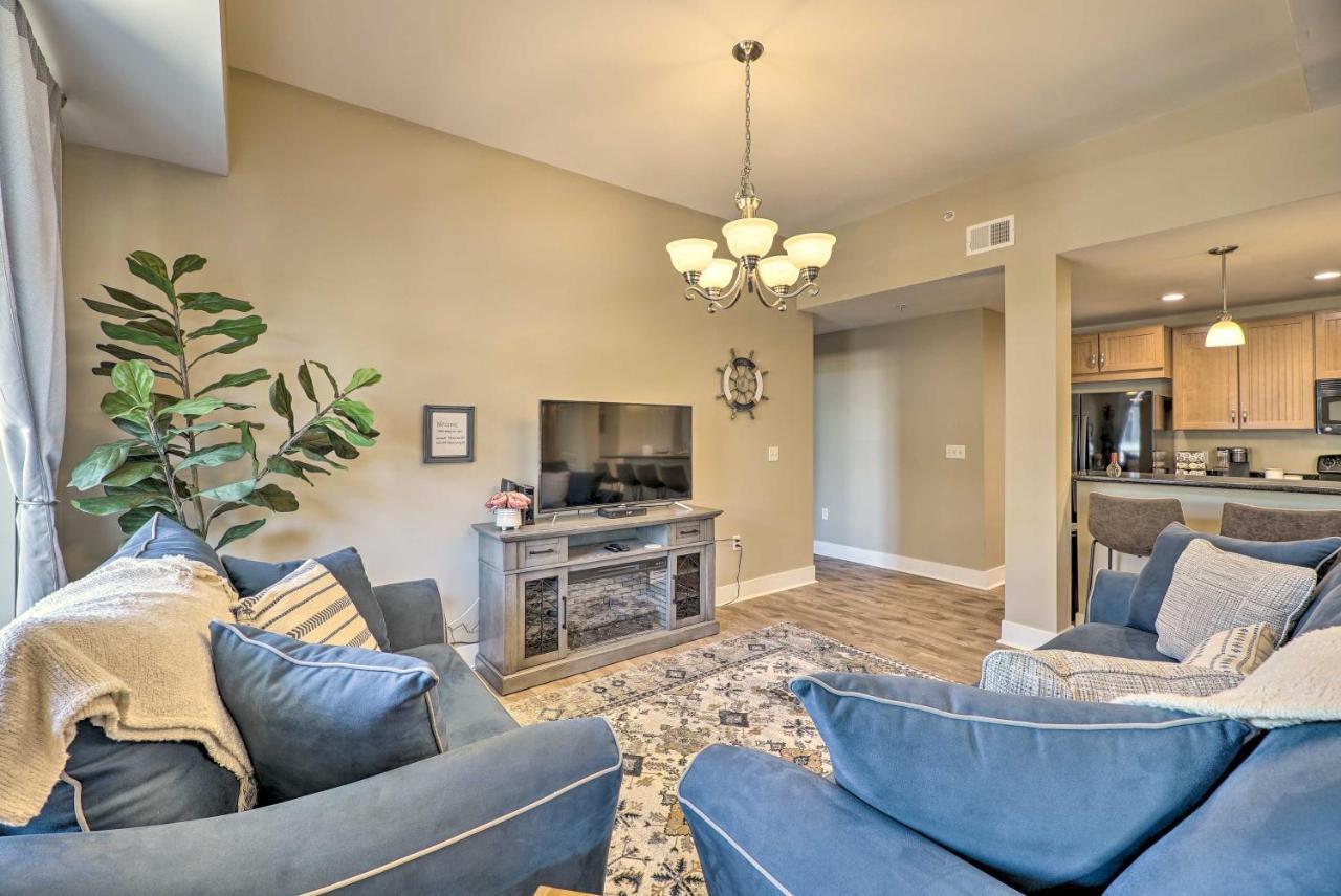 Grand Haven Condo - Walk To Nearby Hot Spots! Extérieur photo